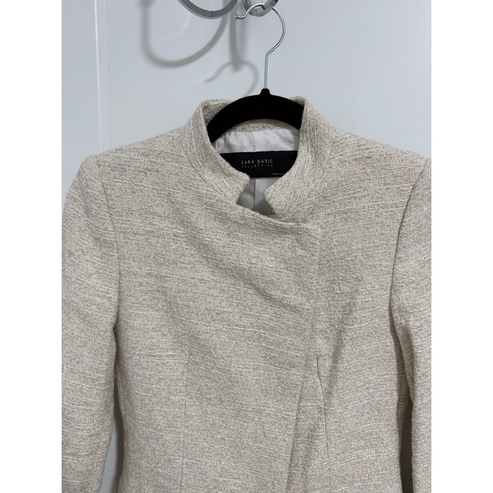 Zara Basic Collection Beige Textured Collarless D… - image 5